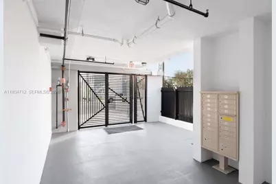 1547 NW 2nd St #202, Miami, FL 33125 - Photo 29