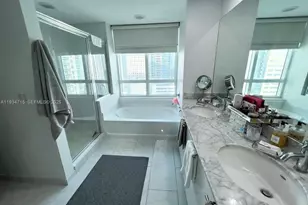 950 Brickell Bay Dr, Miami, FL 33131 - Photo 15