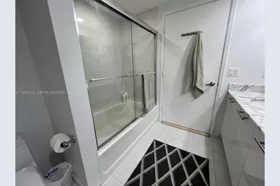 950 Brickell Bay Dr #2711, Miami, FL 33131 - Photo 19