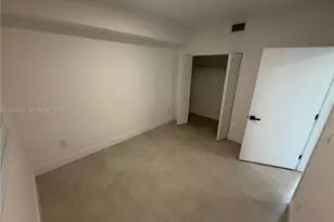 1547 NW 2nd St, Miami, FL 33125 - Photo 9