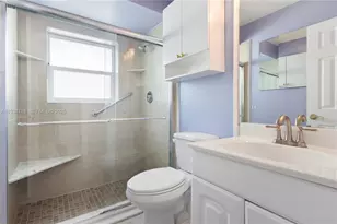 21314 Chinaberry Dr, Boca Raton, FL 33428 - Photo 23