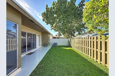 11218 SW 125th Ct, Miami, FL 33186 - Photo 5