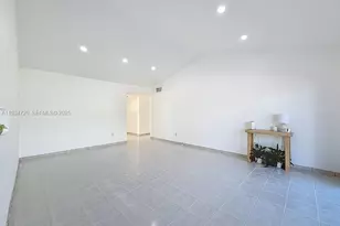 11218 SW 125th Ct, Miami, FL 33186 - Photo 7