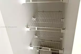 3690 N 56th Ave, Hollywood, FL 33021 - Photo 21