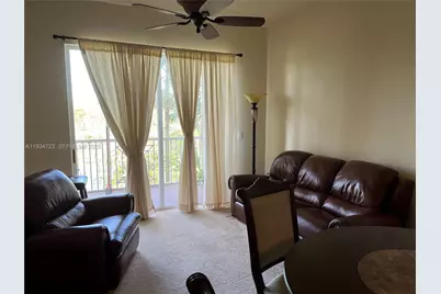 3500 Oaks Clubhouse Dr #308, Pompano Beach, FL 33069 - Photo 3