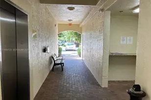 3500 Oaks Clubhouse Dr, Pompano Beach, FL 33069 - Photo 55