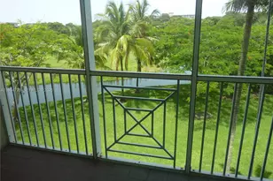3500 Oaks Clubhouse Dr, Pompano Beach, FL 33069 - Photo 37