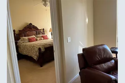 3500 Oaks Clubhouse Dr #308, Pompano Beach, FL 33069 - Photo 27