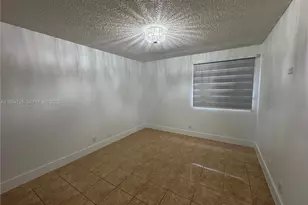 17324 NW 63rd Ave, Hialeah, FL 33015 - Photo 15
