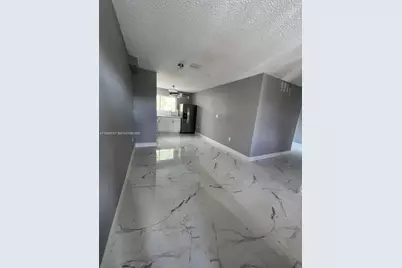 511 NW 82nd Ave #418, Miami, FL 33126 - Photo 3