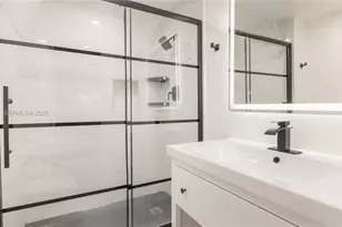 7481 NW 33rd St, Lauderhill, FL 33319 - Photo 17