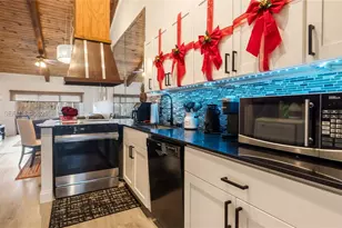 7481 NW 33rd St, Lauderhill, FL 33319 - Photo 9