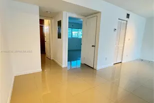 8035 Crespi Blvd, Miami Beach, FL 33141 - Photo 13