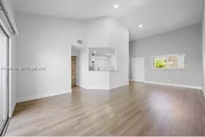 3425 NW 44th St #204, Oakland Park, FL 33309 - Photo 7