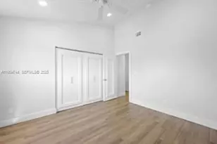 3425 NW 44th St, Oakland Park, FL 33309 - Photo 9