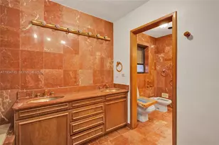 366 W 12th St, Hialeah, FL 33010 - Photo 45