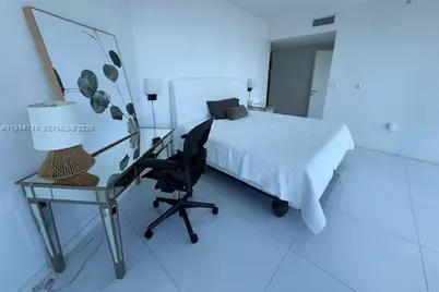 200 Biscayne Boulevard Way #3102, Miami, FL 33131 - Photo 13