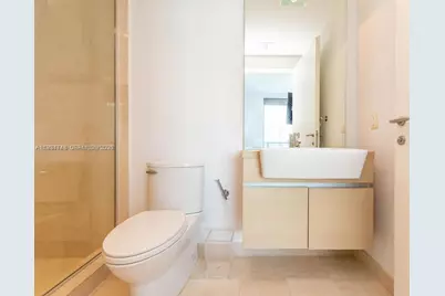 200 Biscayne Boulevard Way #3102, Miami, FL 33131 - Photo 21