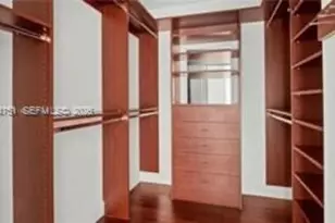 41 SE 5th St, Miami, FL 33131 - Photo 11