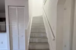 9248 SW 170th Pl, Miami, FL 33196 - Photo 15