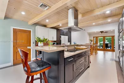 390 NE 103rd St, Miami Shores, FL 33138 - Photo 7