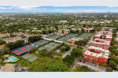 620 Tennis Club Dr #110, Fort Lauderdale, FL 33311 - Photo 35