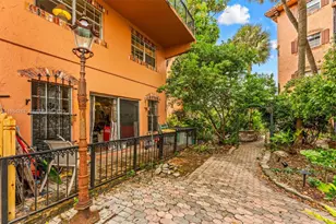 620 Tennis Club Dr, Fort Lauderdale, FL 33311 - Photo 5