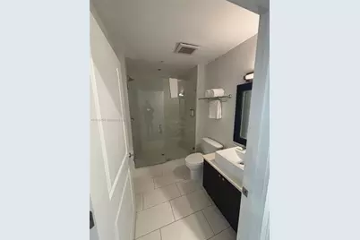 5300 NW 87th Ave #913, Doral, FL 33178 - Photo 15