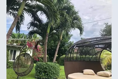 274 NW 92nd St #-, Miami Shores, FL 33150 - Photo 7