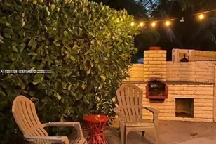 274 NW 92nd St, Miami Shores, FL 33150 - Photo 3