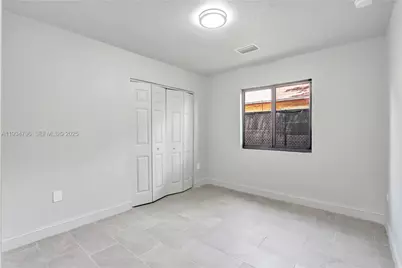 2420 NW 6th Ct, Pompano Beach, FL 33069 - Photo 7