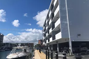 3642 NE 171 St, North Miami Beach, FL 33160 - Photo 19