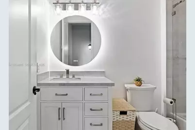 14709 SW 6th St, Pembroke Pines, FL 33027 - Photo 15