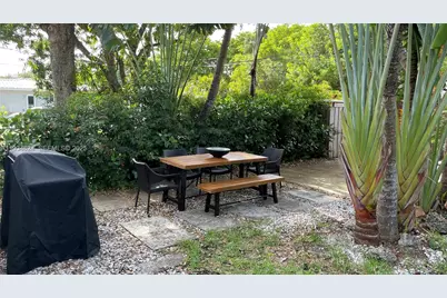 1955 Washington St, Hollywood, FL 33020 - Photo 21