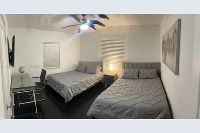 1955 Washington St, Hollywood, FL 33020 - Photo 17