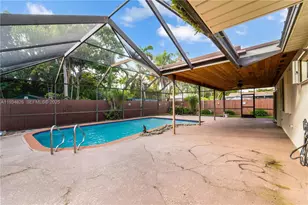 9660 SW 105th Ave, Miami, FL 33176 - Photo 37