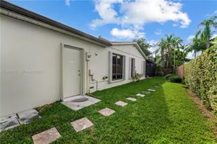 9660 SW 105th Ave, Miami, FL 33176 - Photo 31