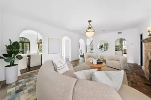 628 NE 59th St, Miami, FL 33137 - Photo 9