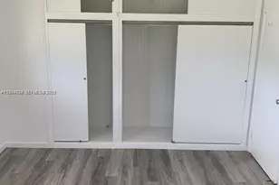 707 Greenbriar Dr, Lake Park, FL 33403 - Photo 5