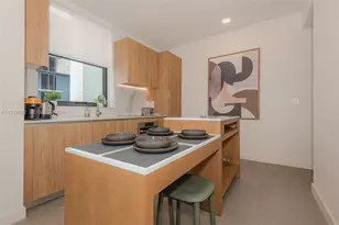 11 NE 6th St, Miami, FL 33132 - Photo 21