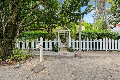 3972 Loquat Ave, Miami, FL 33133 - Photo 5