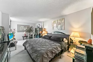 20225 NE 34th Ct, Aventura, FL 33180 - Photo 23