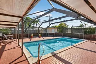 1701 SW 92nd Pl, Miami, FL 33165 - Photo 33