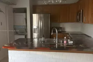 9980 NW 9th St Cir, Miami, FL 33172 - Photo 3