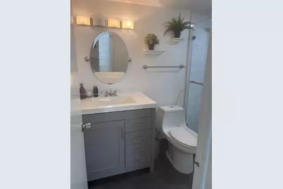 9980 NW 9th St Cir #204, Miami, FL 33172 - Photo 15