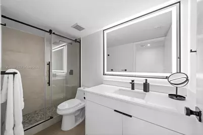 3300 NE 191st St #1813, Aventura, FL 33180 - Photo 25