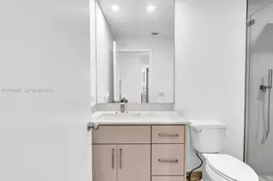 888 Brickell Key Dr, Miami, FL 33131 - Photo 31