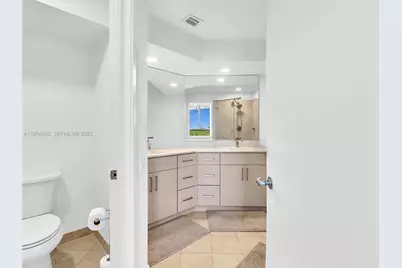 888 Brickell Key Dr #912, Miami, FL 33131 - Photo 53