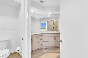 888 Brickell Key Dr, Miami, FL 33131 - Photo 53