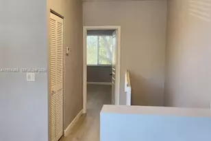 211 Mallory Ct, Weston, FL 33326 - Photo 17